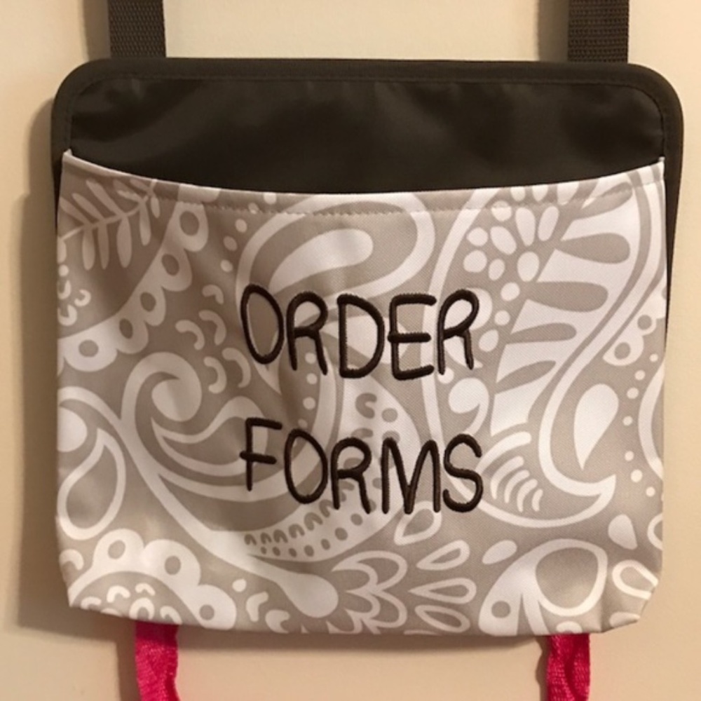 Thirty-One Oh-Snap Pocket Taupe Playful Parade